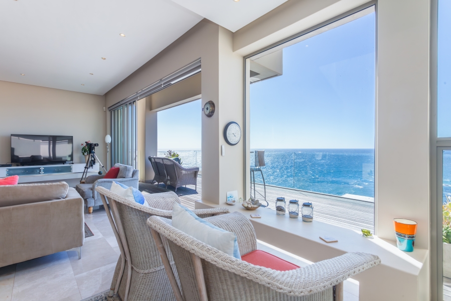 3 Bedroom Property for Sale in Bantry Bay Western Cape